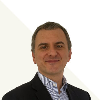 Enzo Straccia headshot